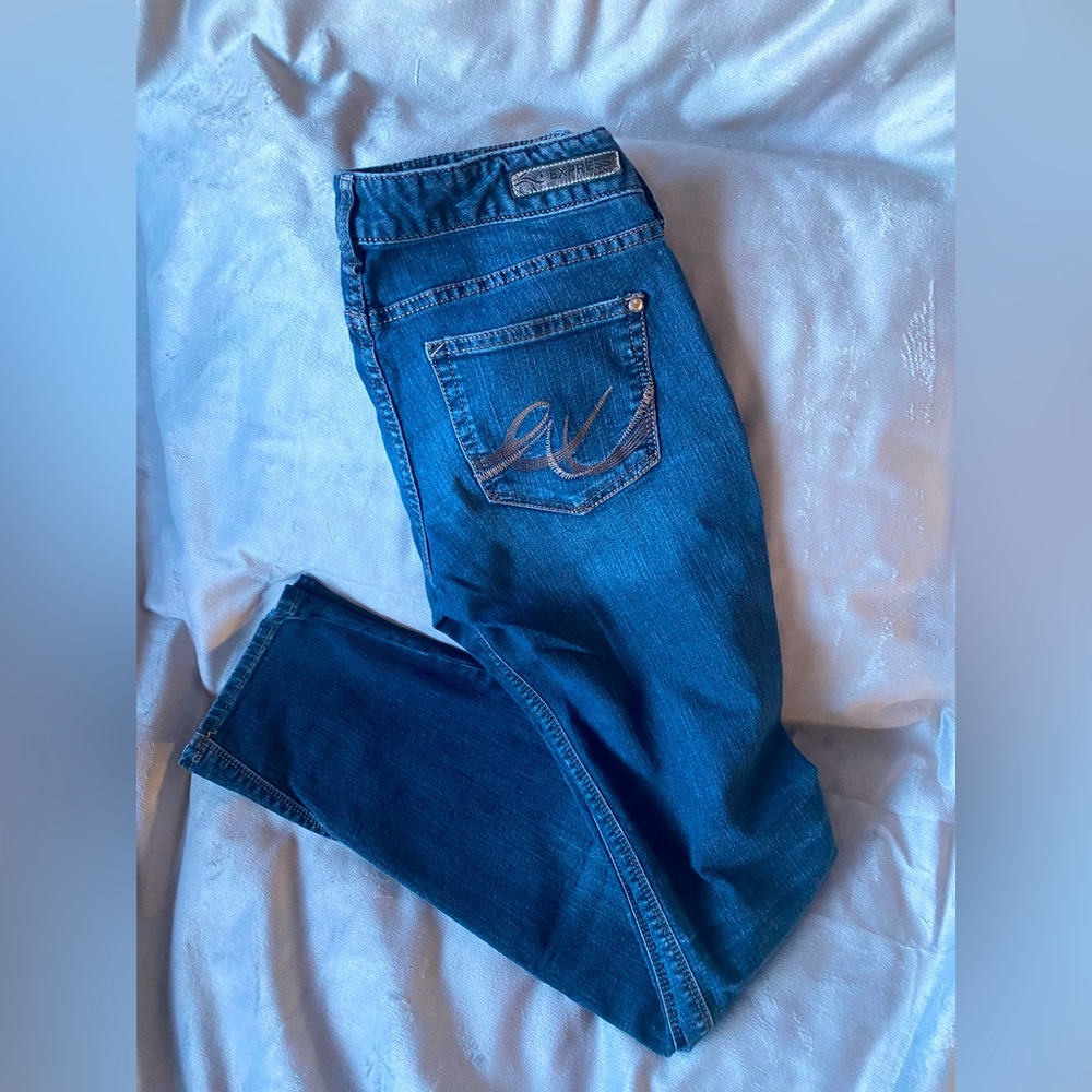 Express Jeans Barely Bootcut Zelda Slim Size 2r Women’s